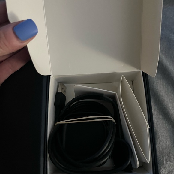 Fitbit Versa - Picture 3 of 7